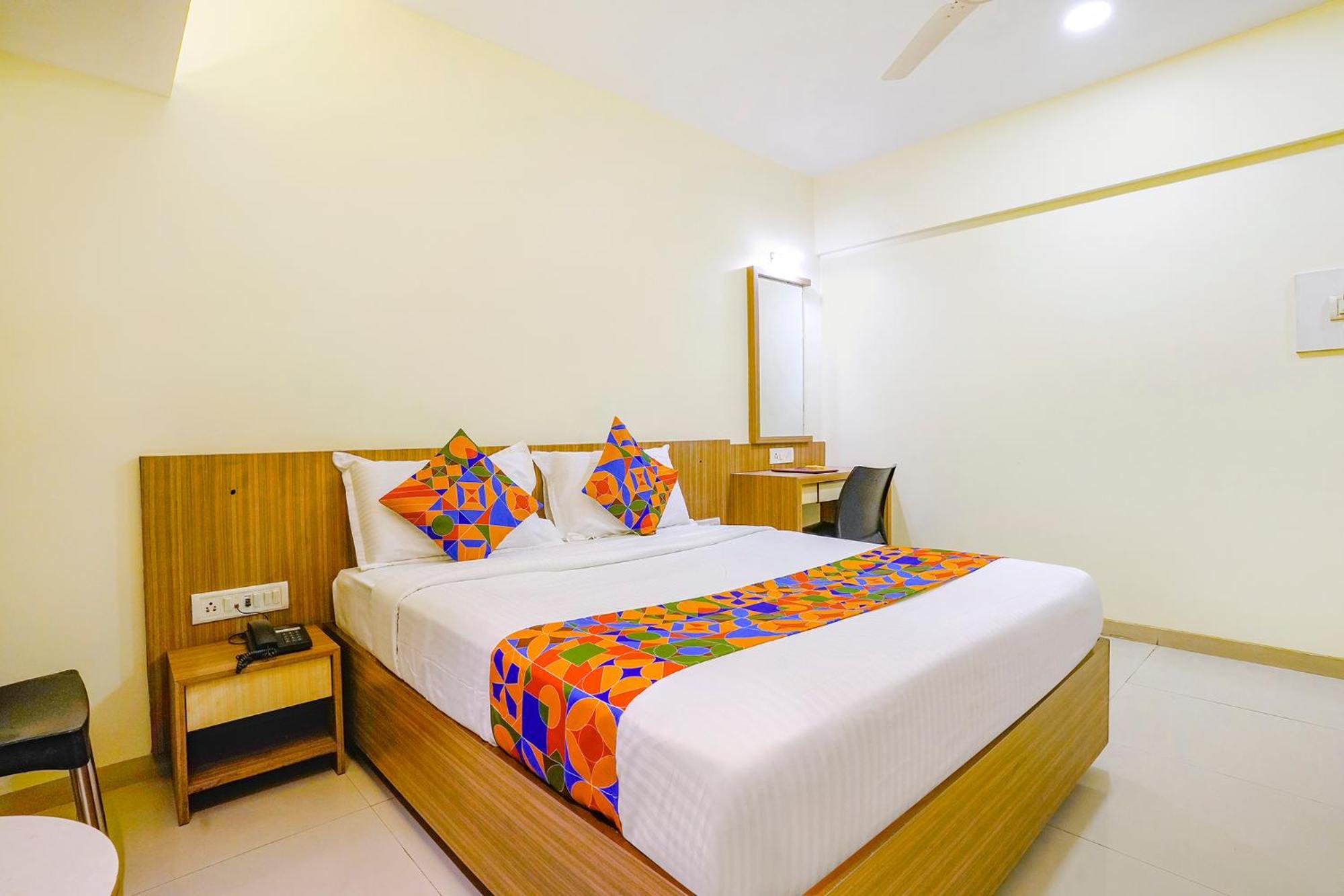 Fabexpress Kuber - Nr Apmc Vashi, Navi Mumbai Hotel Екстериор снимка
