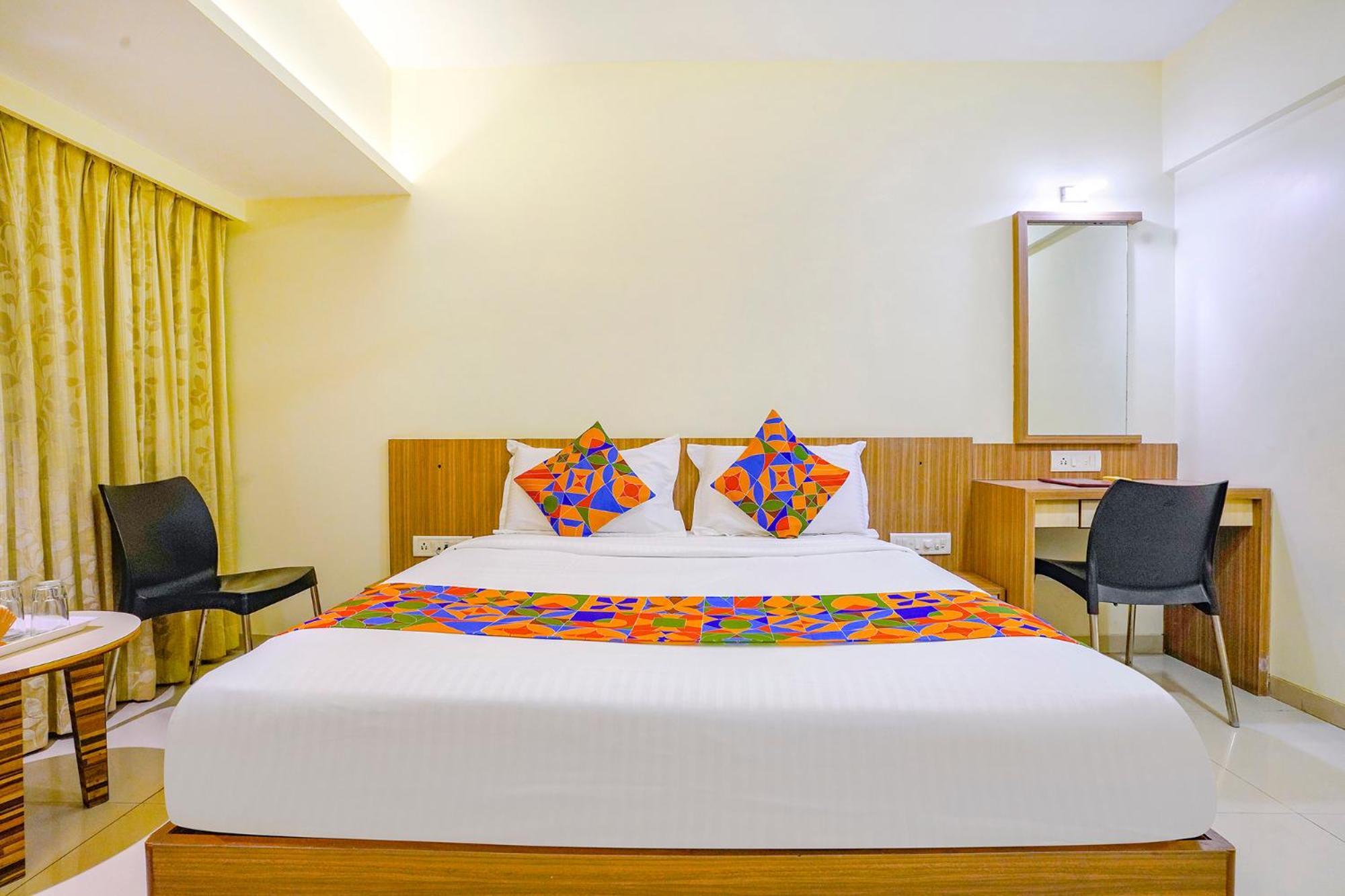 Fabexpress Kuber - Nr Apmc Vashi, Navi Mumbai Hotel Екстериор снимка